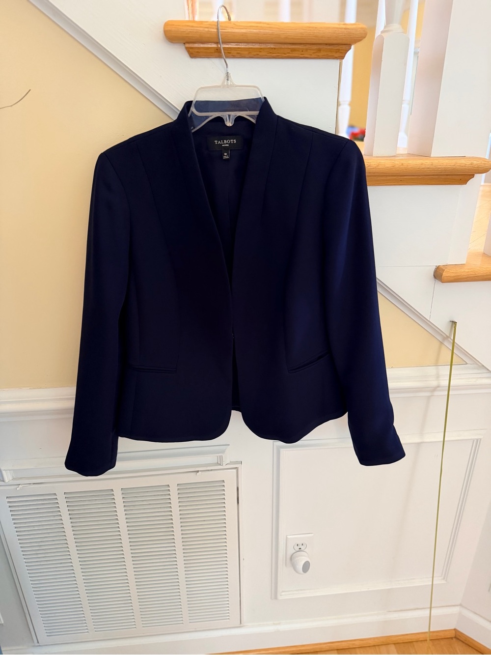 Ladies Size 8P "Talbots" Navy Open-Front Blazer Jacket Quality GUC ❤️